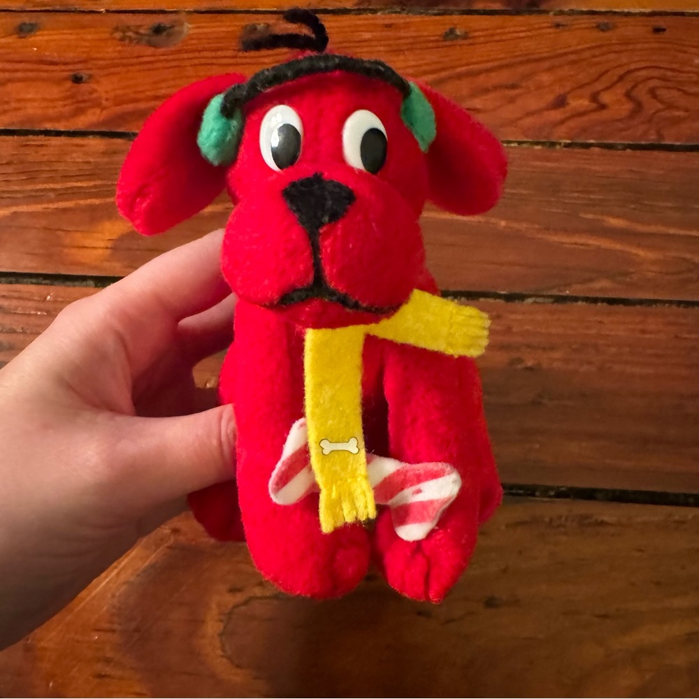 Clifford the Big Red Dog Plush 4” Scholastic